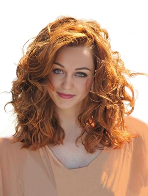 Real Hair  Wig Shoulder Length Cropped Color Wavy Style